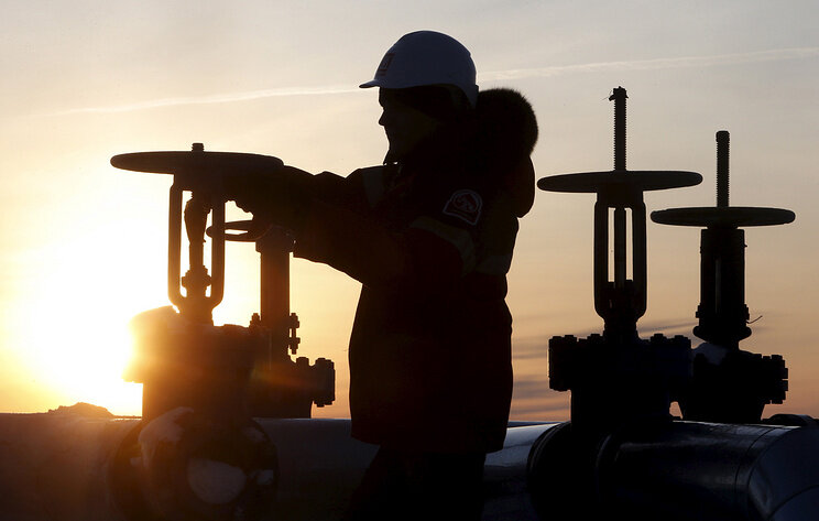  Нефтепровод закрыт.  приехали  фото: картинки  яндекса.