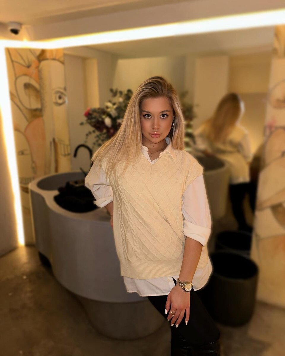    На Яну Африкантову напали в ночном клубеСоцсети Яны Африкантовой