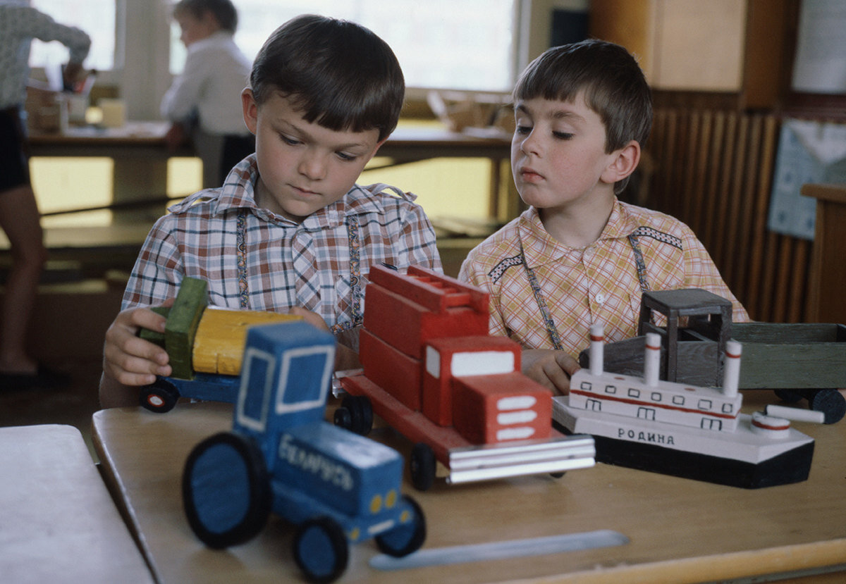     От пупса до конструктора: как игрушки в СССР растили строителя коммунизма