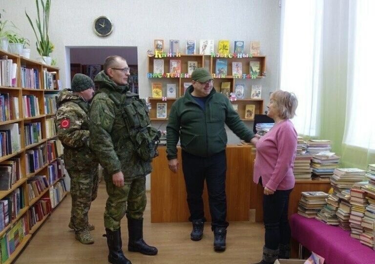    Оренбуржцы передали в библиотеку Сватово ЛНР 1,5 тысячи книг Кристина Просвиркина