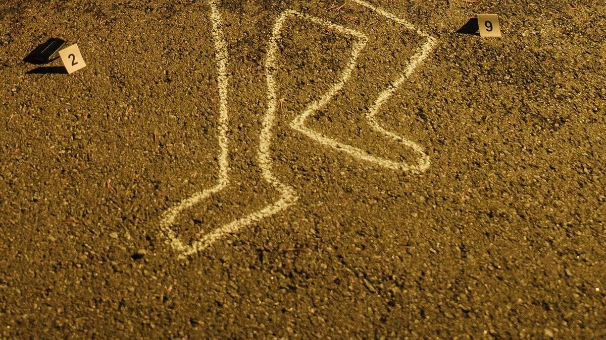    Контур тела на асфальте:pexels.com