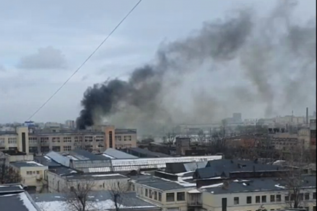 Сильный пожар. Пожар в Санкт-Петербурге. Пожар во Фрунзенском районе. Пожар в Санкт-Петербурге сейчас.