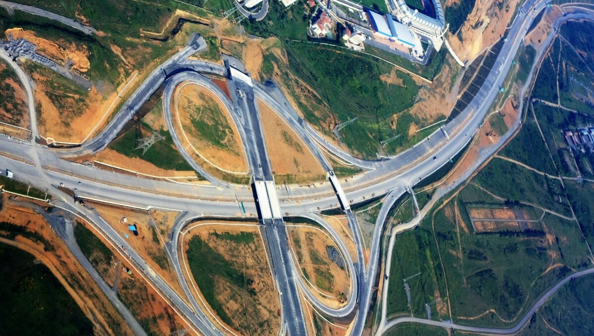     Выполнены инженерные изыскания и подготовлена документация по планировке территории для размещения автотрассы «Орбитальная-2».