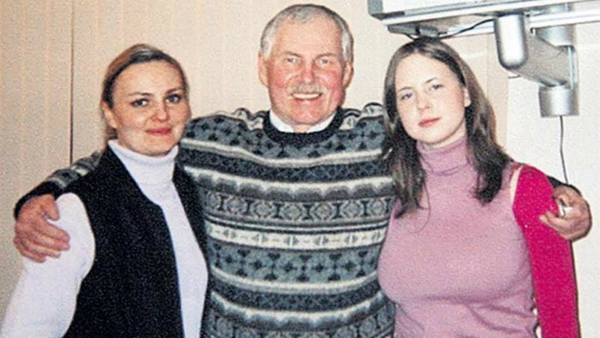 Владимир Гостюхин с дочерьми