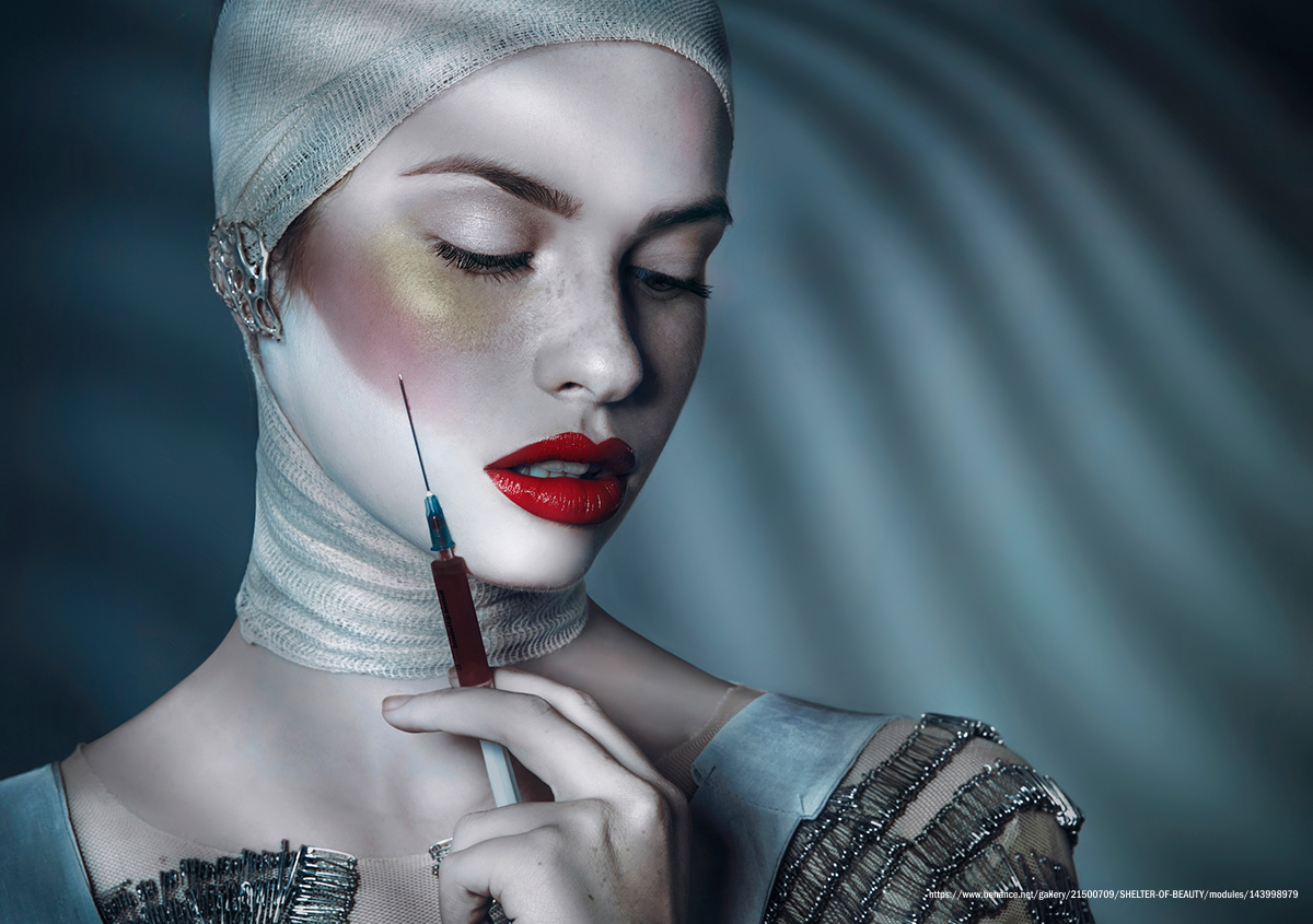 "Как Зловещая долина и отсутствие выражения лица могут влиять на нашу жизнь, приводя нас от страха до желания исправить наш внешний вид с помощью косметических инъекций".