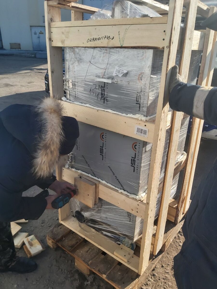 Кстати, мы отгружаем термокамеры ТОЛЬКО в обрешетке! Не переживайте, что по пути в ваш цех с ней что-нибудь случится. Упаковано НАДЕЖНО 🔥 (Автор фото — Дмитрий Верещагин)