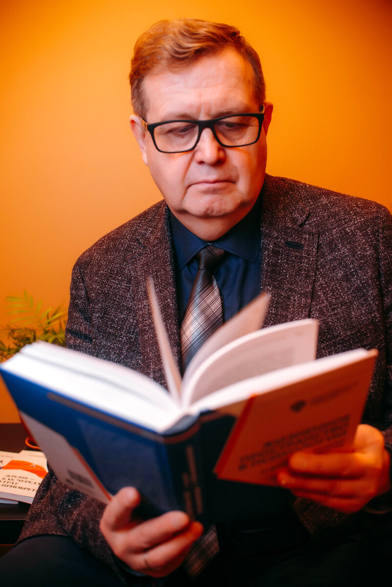 Александр Рязанцев