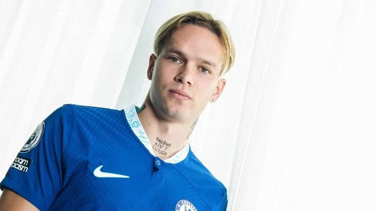 Кто вы, мистер Мудрик?)