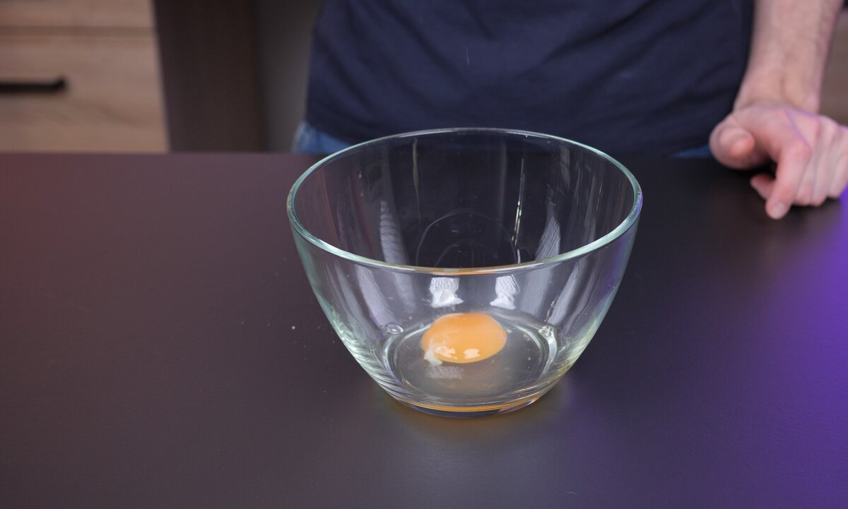 Листайте вправо 