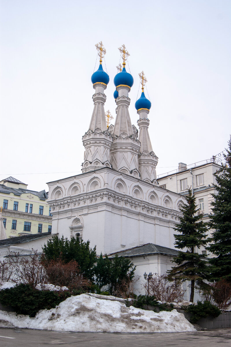 Церковь Рождества Богородицы в Путинках.