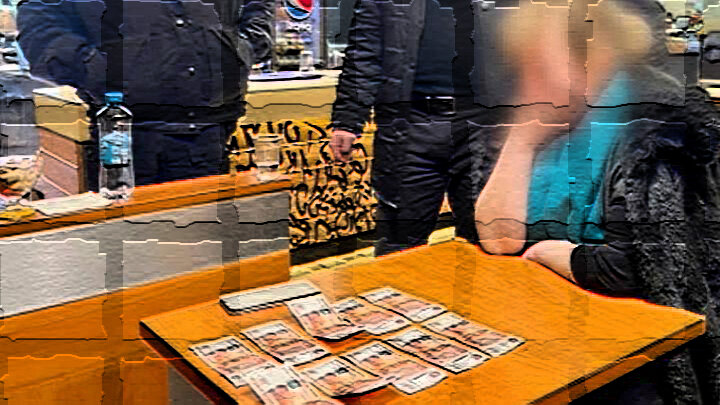 Опасно давать взятки. Но не настолько, как получать...