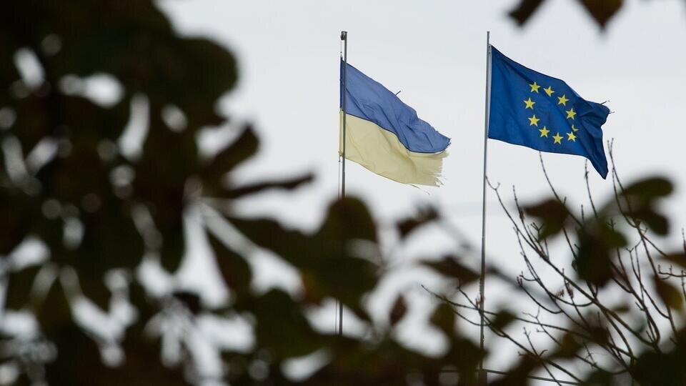     В Германии заявили, что поддержка Украины западным обществом слабеет РИА Новости/Рамиль Ситдиков