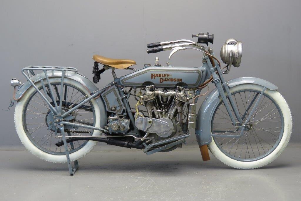 РњРѕС‚РѕС†РёРєР» Harley Davidson 1903