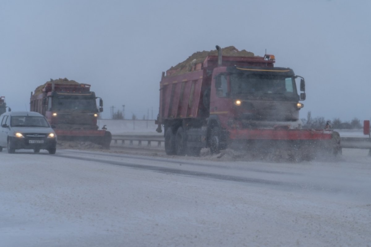    В Мурманске образовалась пробка в 3 км