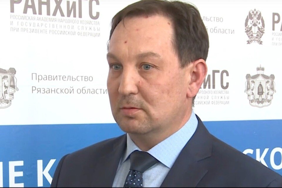     Замминистра строительства Рязанской области Калтаченко покидает пост.