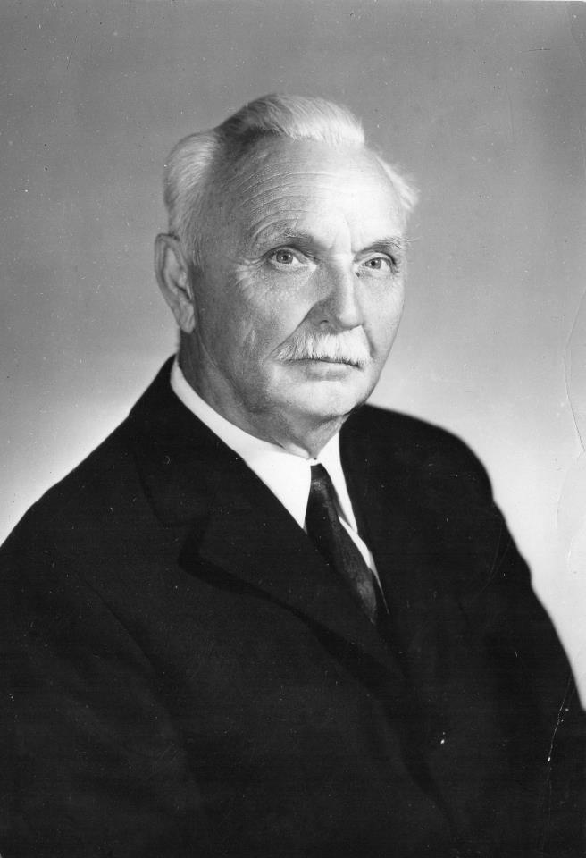 Преподаватель, таксатор А.М. Харин в 1975. СКМ