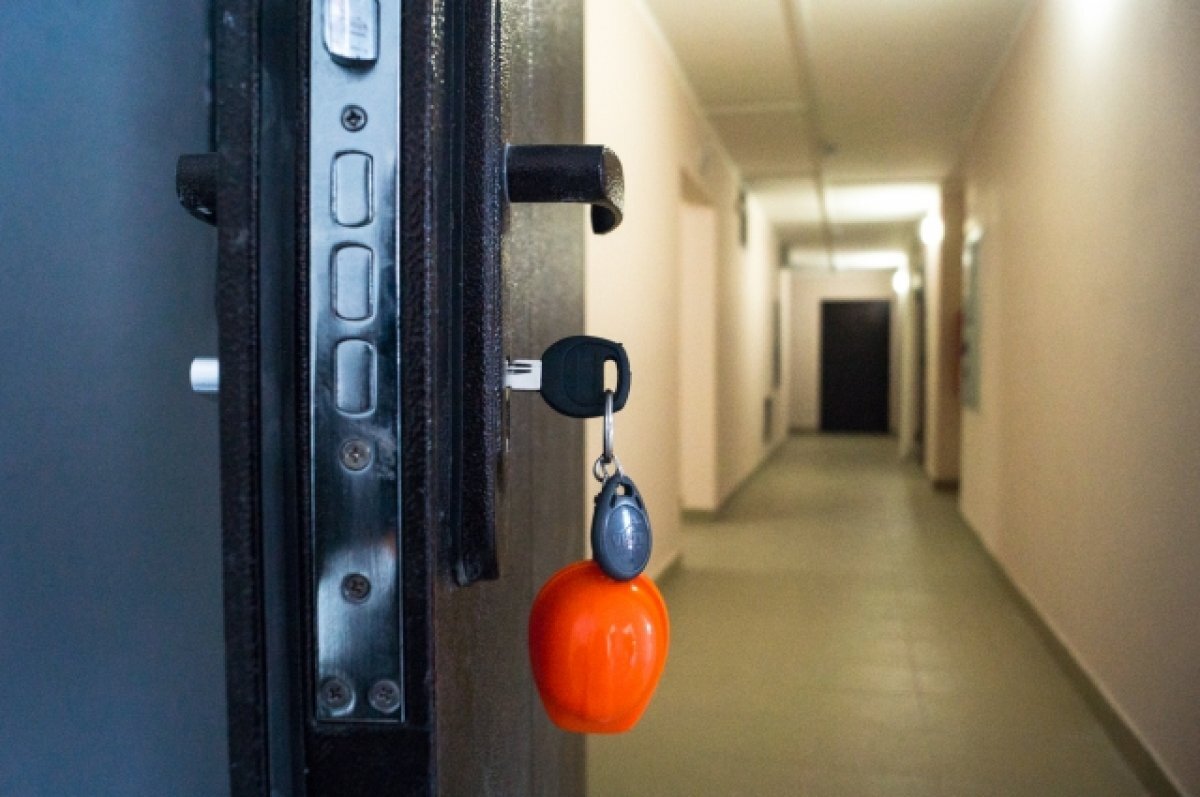    В Омской области для детей-сирот закупят ещё 97 квартир