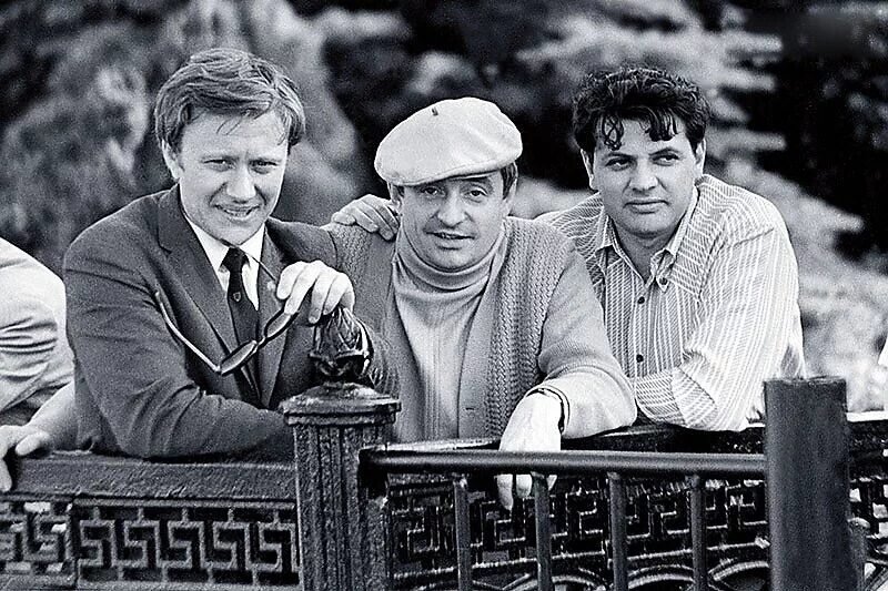 Андрей Миронов, Марк Захаров, Александр Ширвиндт. Фото из свободных источников. 