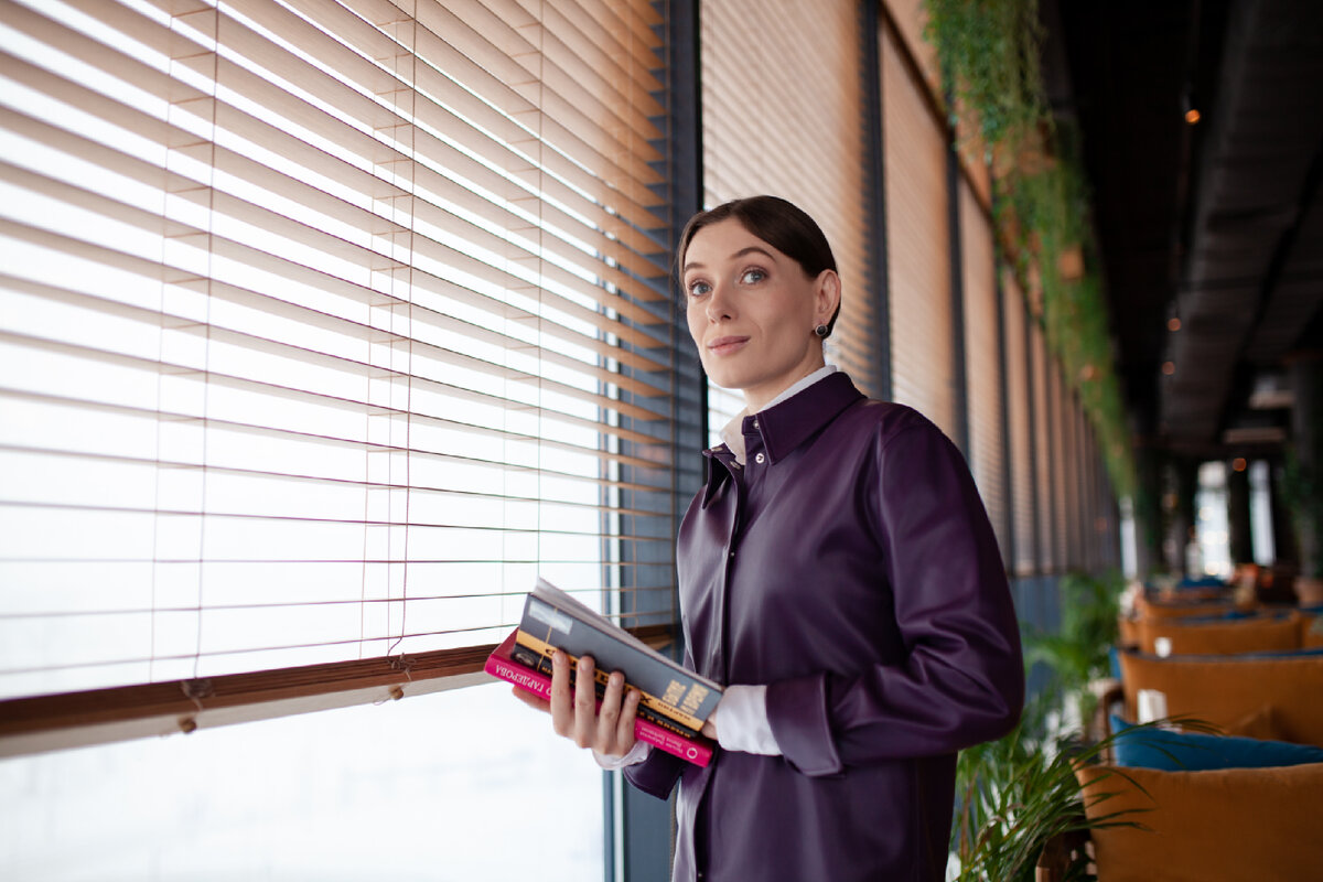 Алена Калистратова. Стилист, исследователь моды. Услуги и цены: alenakalistratova.ru. Запись и сотрудничество: +79601939949 (Watsapp, Telegram)