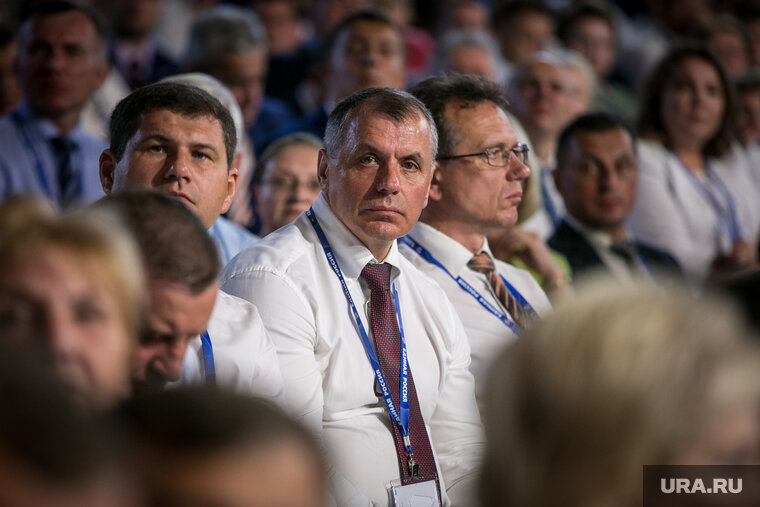    Планы Украины по поводу Киева не имеют ничего серьезного, следует из слов Владимира Константинова