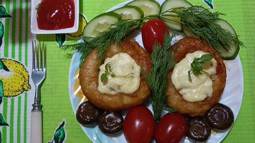 Киш с брокколи и грибами