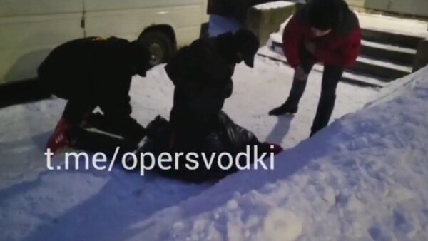    «Горячий сезон» у ФСБ: силовики устроили облавы на пособников украинских нацистов от Карелии до Хабаровска