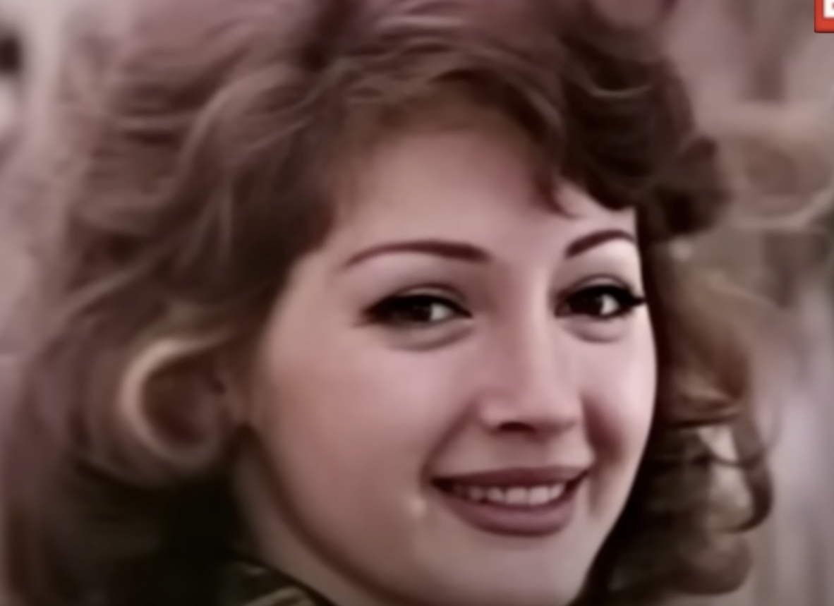 Лариса еремина актриса личная жизнь биография Ответы : Вопрос!! ! Пожалуйста ответьте, как зовут вот эту красавицу актр