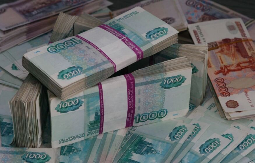    В России минимальная зарплата повысится еще на 10%