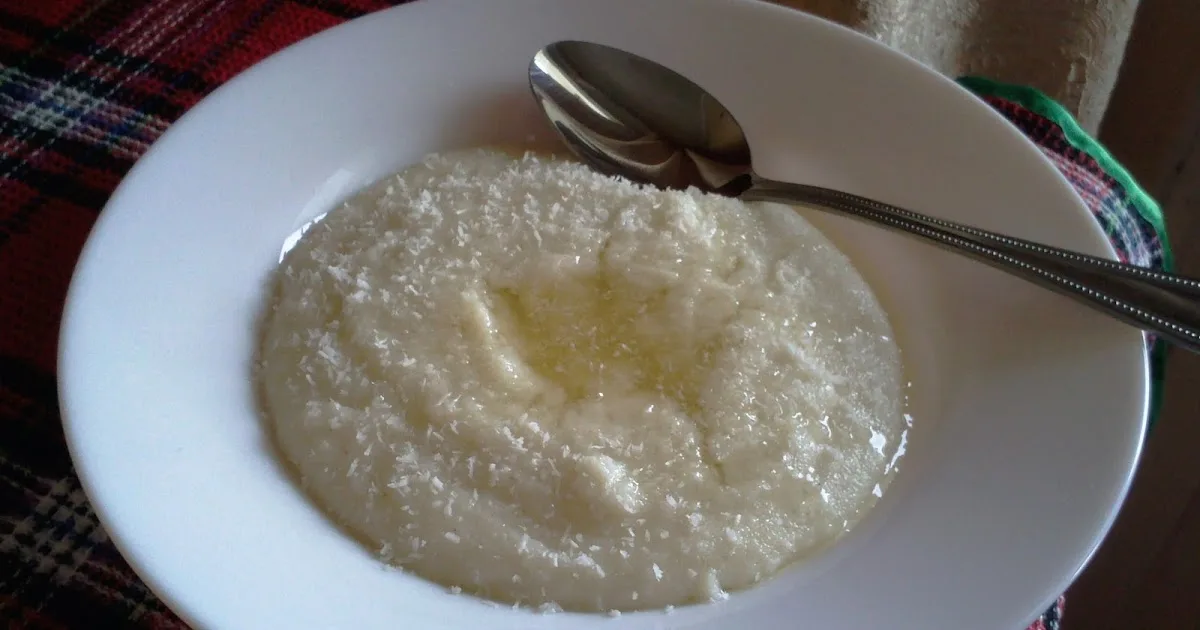 Густая и очень соленая каша. Каша с кокосовой стружкой. 100 Гр каши. 200 Грамм манной каши. Манная каша 200 грамм