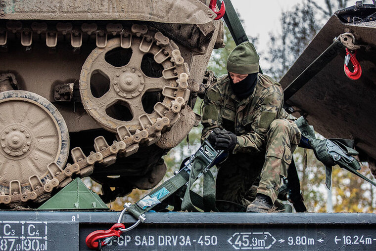    Польша надеется получить назад средства, на которые она оказала военную помощь Украине