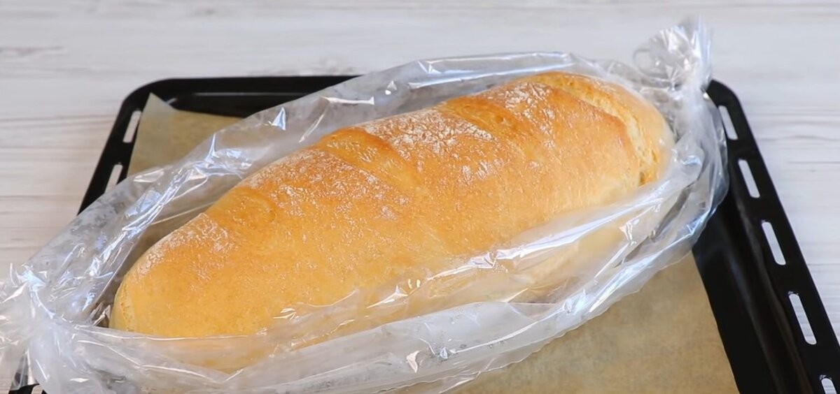 Рецепт запекания хлеба. Хлеб в рукаве для запекания. Хлеб в рукаве для запекания в духовке. Хлеб в пакете для запекания в духовке. Батон в рукаве для запекания.