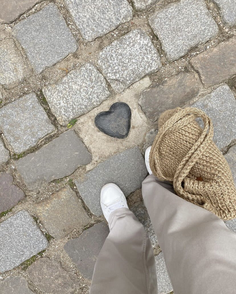 Каменное сердце на острове Канта. Калининград 