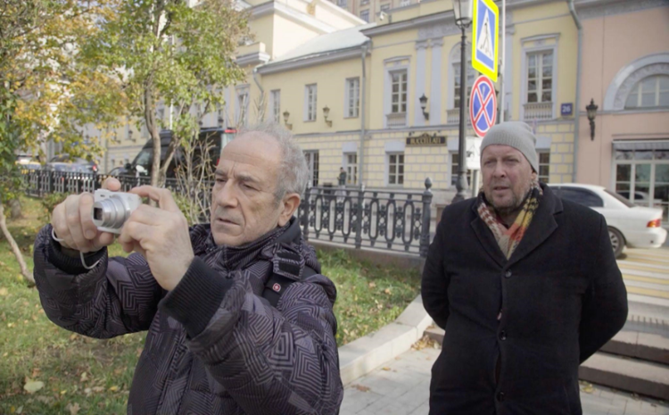 Фото: Влад Баханов, «Бездомный с киноаппаратом»