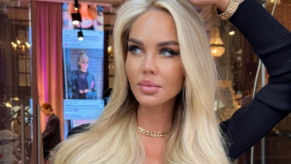     Источник здесь и далее: Соцсети