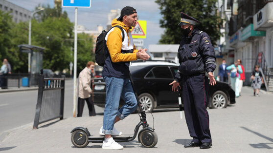    МВД включило в теоретический экзамен на права правила использования электросамокатов Алина Городниченко