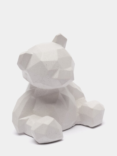 Маленький медвежонок.