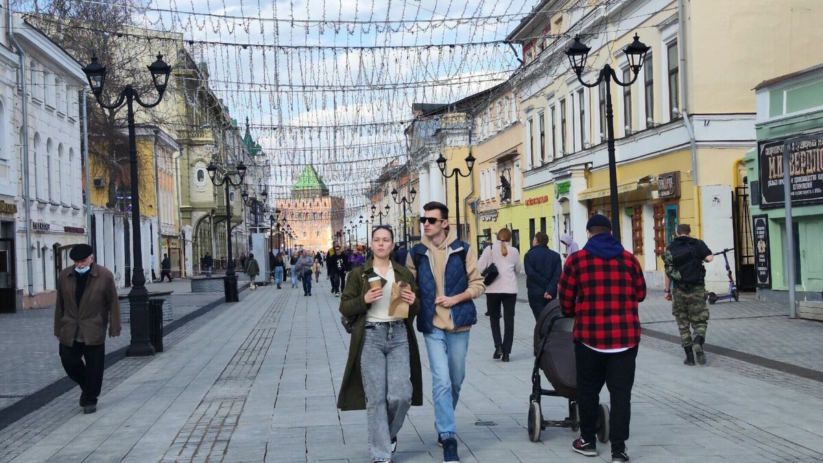     В мае в Нижнем Новгороде запланирована насыщенная культурная программа. Откроются новые общественные пространства, ожидаются уникальные выставки и концерты. NewsNN рассказывает, на что точно стоит обратить внимание.