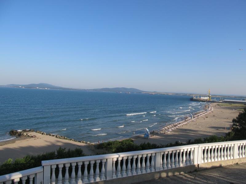 Вид на море из парка