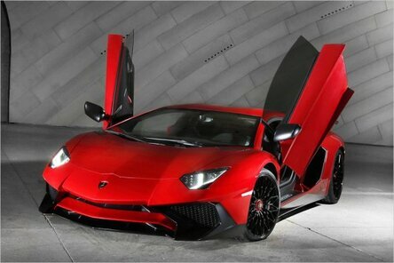 Lamborghini Aventador.