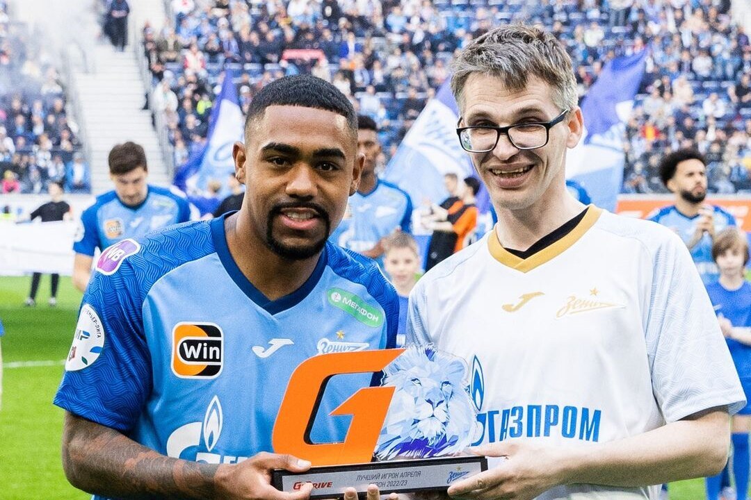     «Зенит» стал чемпионом России по футболу: это пятая победа подряд у футбольного клуба