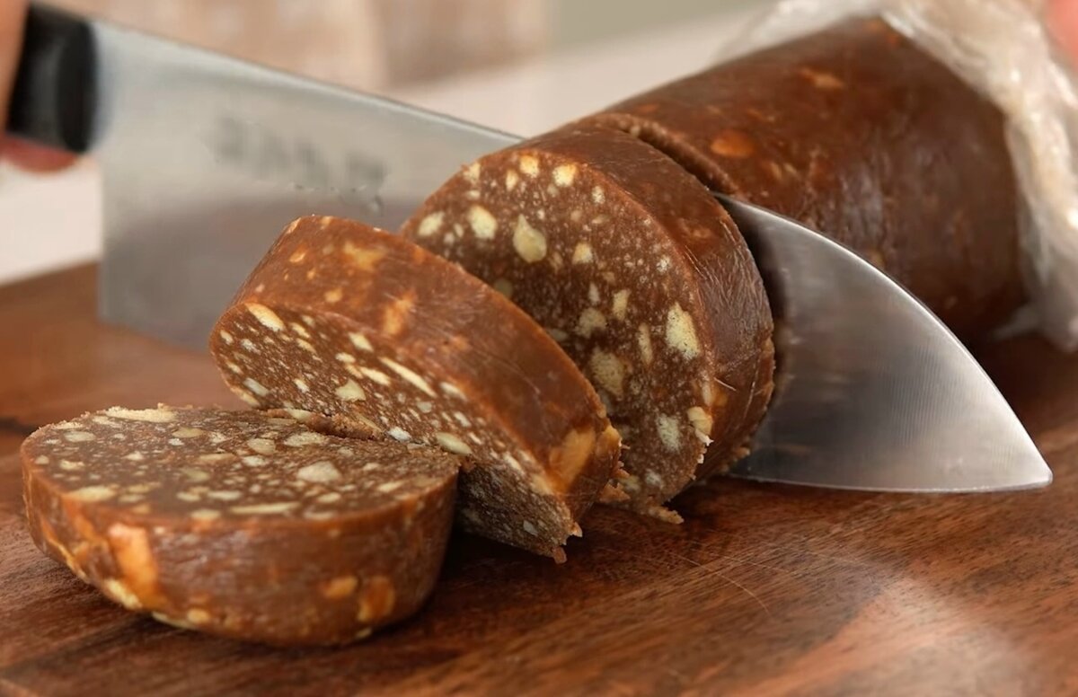 Колбаска из печенья со сгущенкой