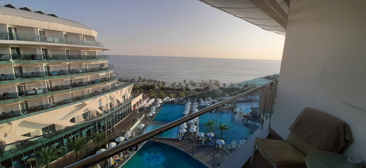 Вид с балкона