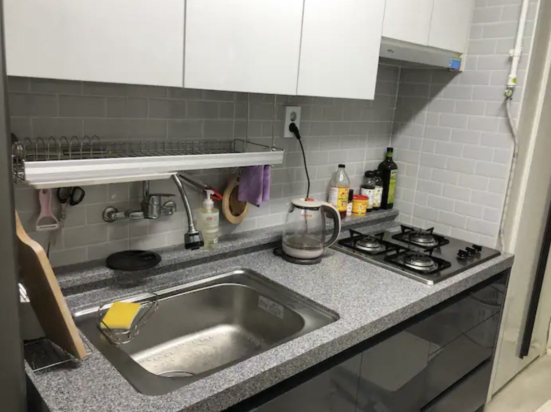 На кухне как-то так. 