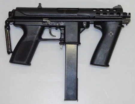 Пистолет-пулемет MP-9 конкурс армии ЮАР не выиграл и превратился в итоге в гражданский пистолет KG-9, лишившись автоогня