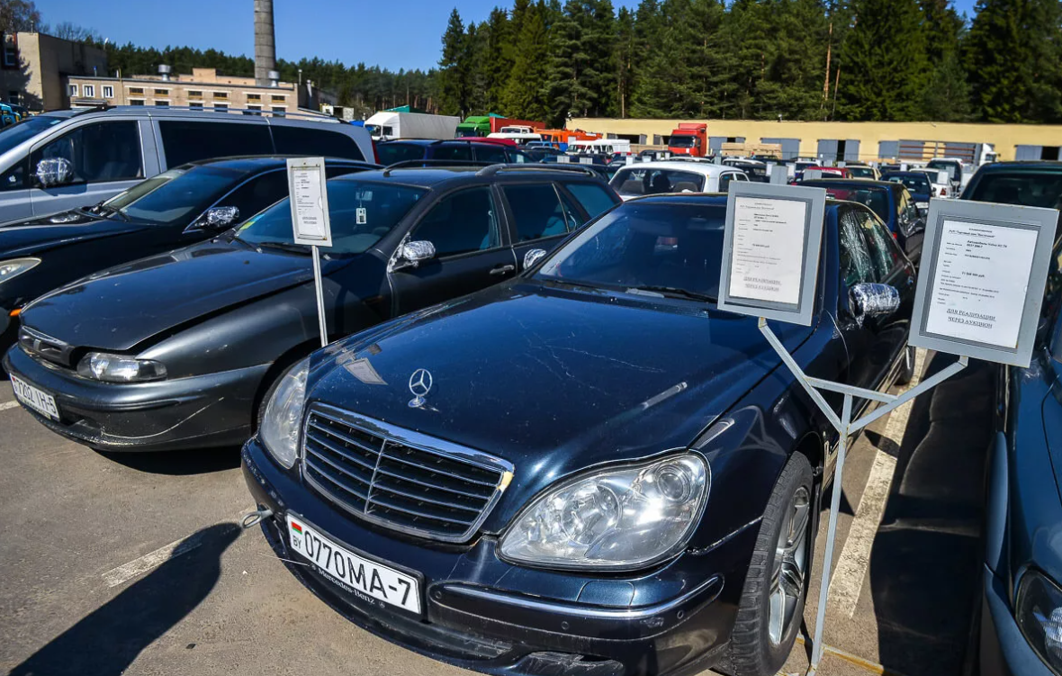 Торг банкротство автомобиль. Конфискованные автомобили. Машины конфискованные банками. Банковский конфискат автомобилей. Арестованные автомобили.