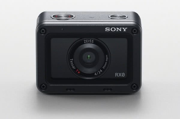 Экшн-камера Sony RX0