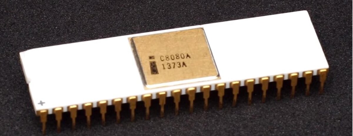 Таким ЦП был оснащен Альтаир 8080