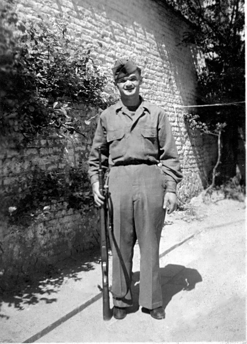 Яков Андреевич Бирюков. Бельгия. 1945 год. Фото из семейного архива