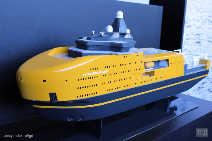 Макет судна “Ростислав Алексеев» на ПМЭФ-2018 / Фото: ТГД