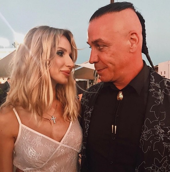 Артисты на фестивале «Жара» в 2017 году // Фото: Instagram